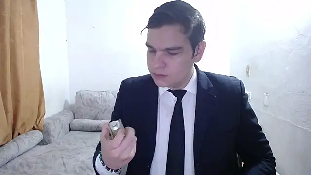 Victor Maitland online show from April 2026 07:50:01 PM