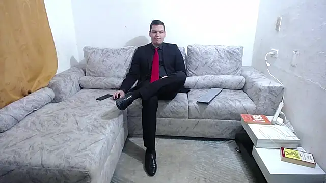 Victor Maitland online show from September 2025 06:58:02 PM