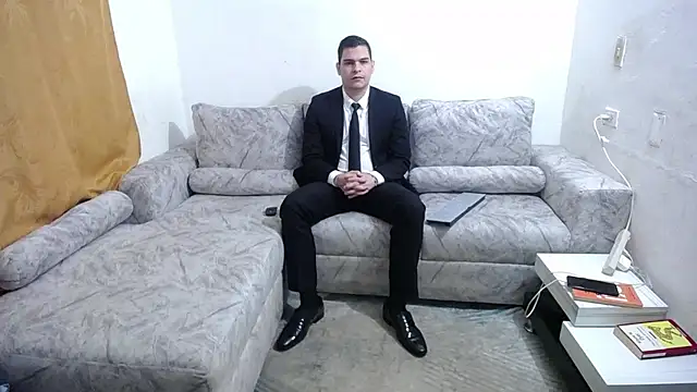 Victor Maitland online show from October 2025 03:28:02 AM