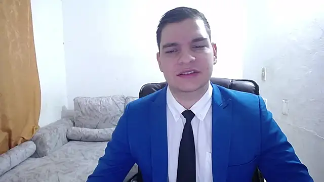 Victor Maitland online show from November 2025 09:03:02 PM