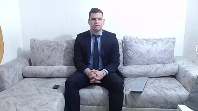 Victor Maitland online show from September 2025 08:04:02 PM