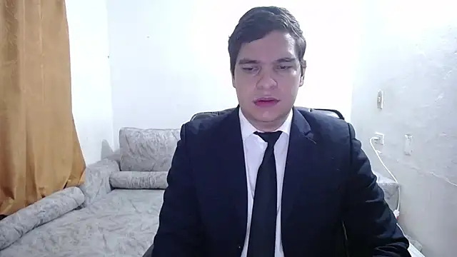 Victor Maitland online show from April 2026 09:05:01 PM