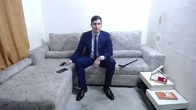 Snapshot of Victor_Maitland chatting on June 2026 04:00:02 AM Victor Maitland online show from June 2026 04:00:02 AM