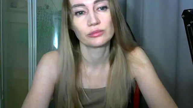 JessFoxxx online show from March 2026 03:17:01 AM