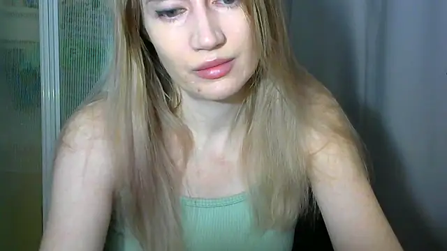 JessFoxxx online show from January 2026 04:16:01 AM