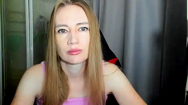 JessFoxxx online show from June 2026 02:11:02 AM