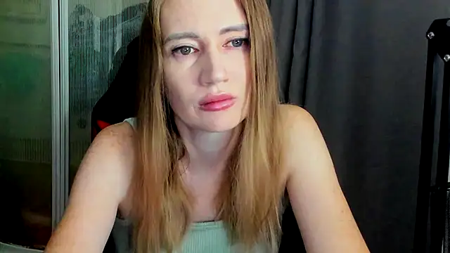 JessFoxxx online show from July 2026 02:01:01 AM