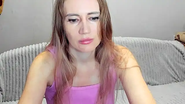 JessFoxxx online show from April 2026 03:42:01 AM