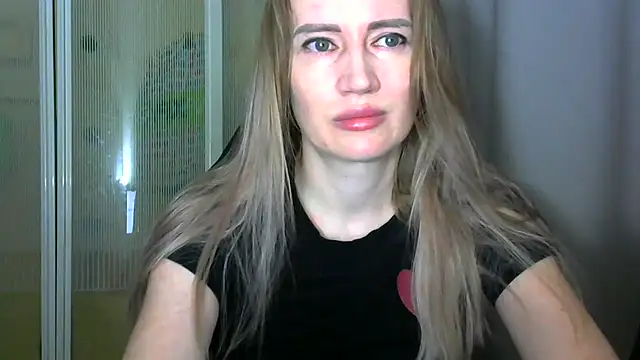 JessFoxxx online show from March 2026 03:52:01 AM