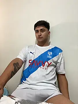 Tavinho067 online show from October 2025 05:14:02 PM