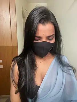 its ur flora online show from April 2026 11:06:01 PM