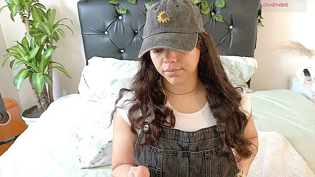 Amanda sweet online show from March 2026 01:06:02 PM