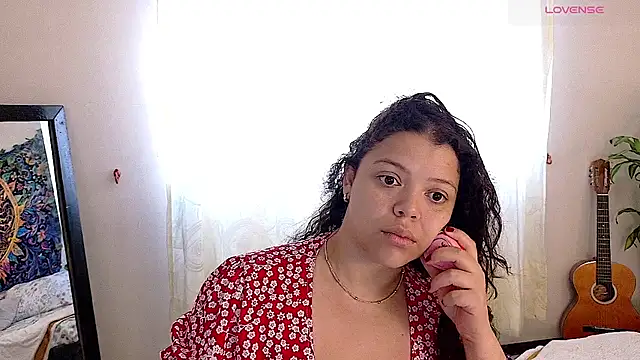Snapshot of Amanda_sweet chatting on April 2026 12:56:02 PM Amanda sweet online show from April 2026 12:56:02 PM