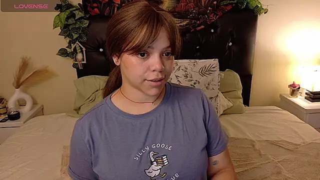 Snapshot of Amanda_sweet chatting on November 2025 01:47:01 PM Amanda sweet online show from November 2025 01:47:01 PM