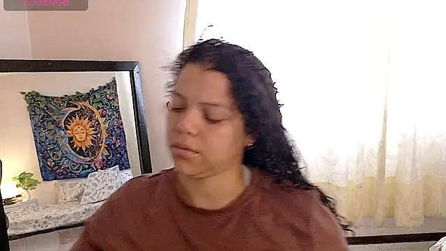 Snapshot of Amanda_sweet chatting on May 2026 01:52:01 PM Amanda sweet online show from May 2026 01:52:01 PM