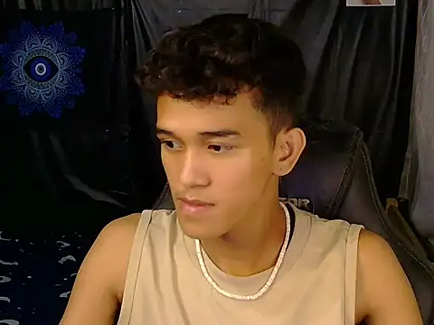 kenbigcockxx online show from February 2026 01:24:02 PM