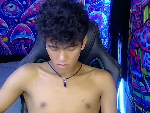 Snapshot of kenbigcockxx chatting on June 2026 06:40:01 AM kenbigcockxx online show from June 2026 06:40:01 AM