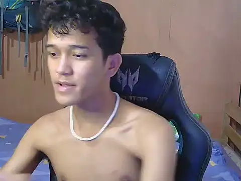 kenbigcockxx online show from December 2025 02:33:01 AM