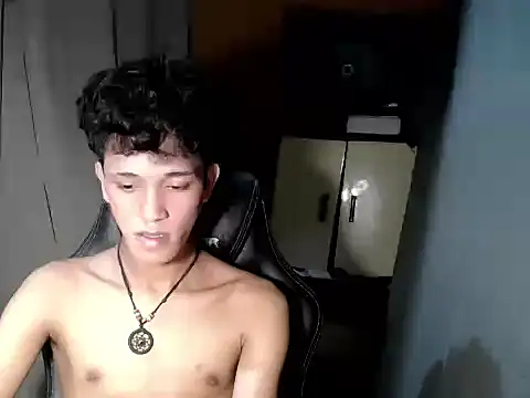 kenbigcockxx online show from October 2025 08:04:02 AM