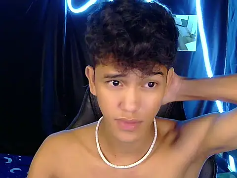 kenbigcockxx online show from March 2026 07:43:02 PM