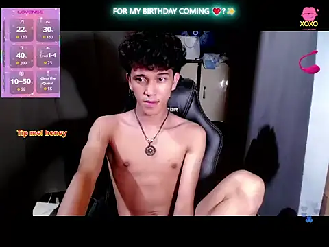 kenbigcockxx online show from November 2025 05:39:01 PM