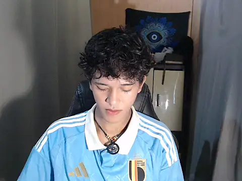 kenbigcockxx online show from October 2025 03:20:01 AM