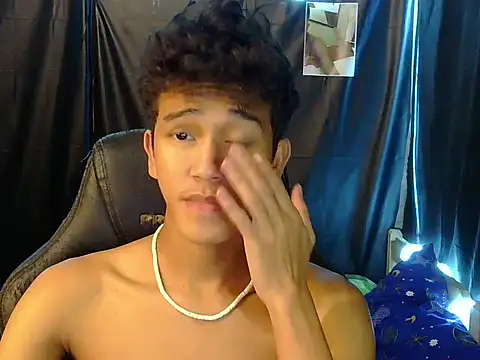 kenbigcockxx online show from March 2026 02:51:02 PM