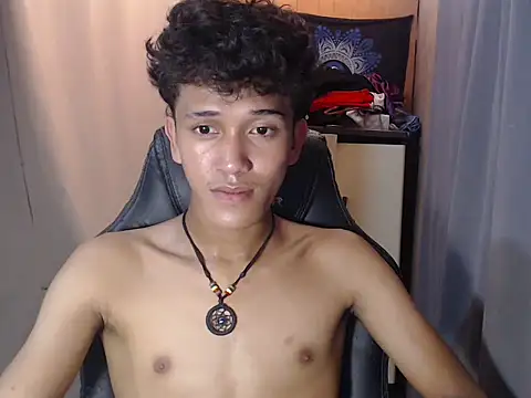 kenbigcockxx online show from October 2025 08:26:02 AM