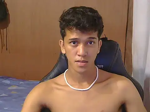 kenbigcockxx online show from December 2025 11:41:01 PM