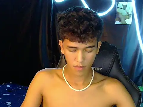 kenbigcockxx online show from March 2026 10:12:02 AM