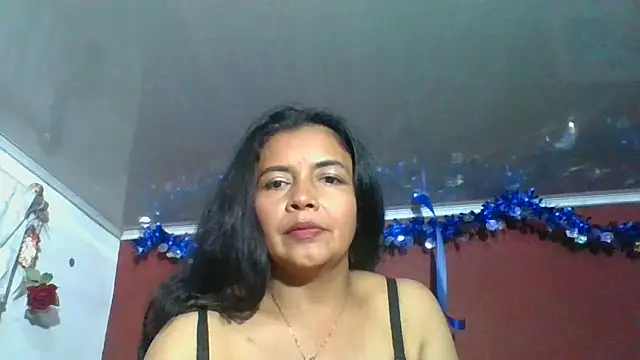 DianaOchoa  online show from November 2025 03:51:01 AM