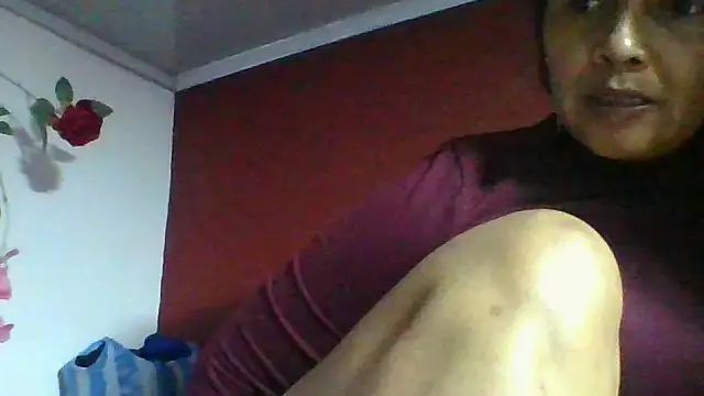 DianaOchoa  online show from June 2026 11:06:02 PM