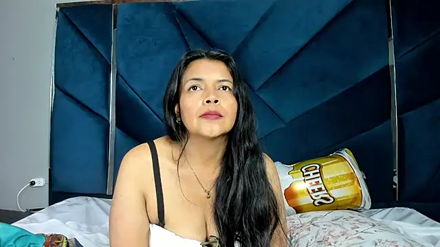 DianaOchoa  online show from September 2025 07:37:01 AM