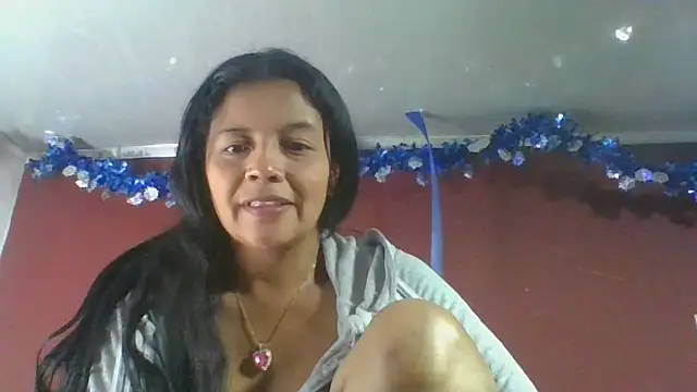 DianaOchoa  online show from February 2026 11:36:01 PM