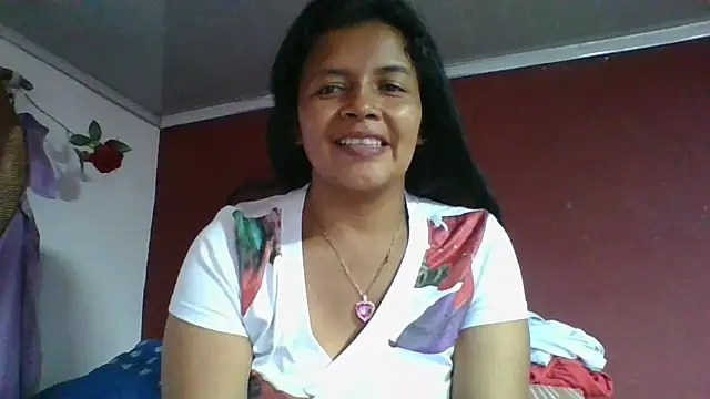 Snapshot of DianaOchoa_ chatting on April 2026 08:26:01 PM DianaOchoa online show from April 2026 08:26:01 PM