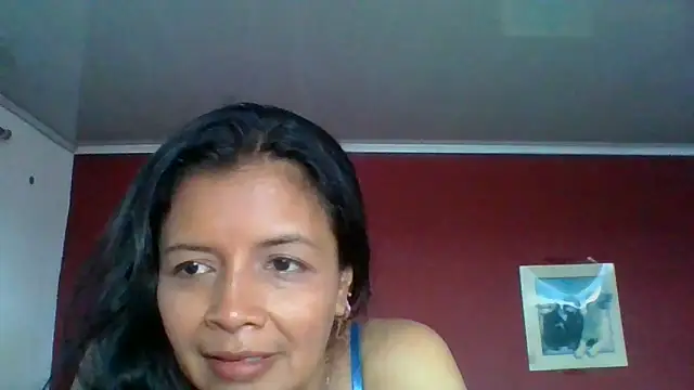 DianaOchoa  online show from October 2025 07:47:02 PM