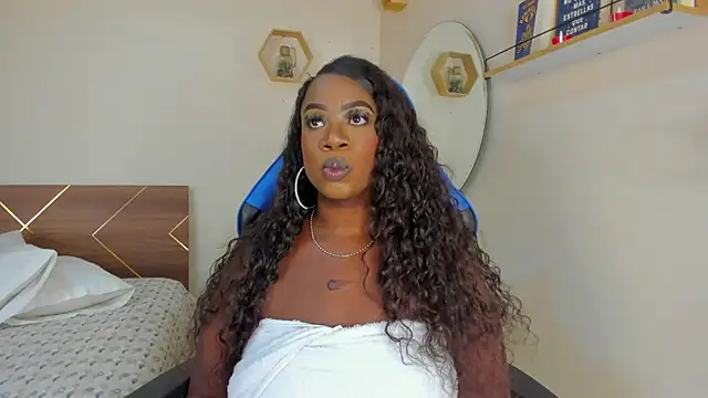 Keily-w online show from November 2025 08:02:01 PM