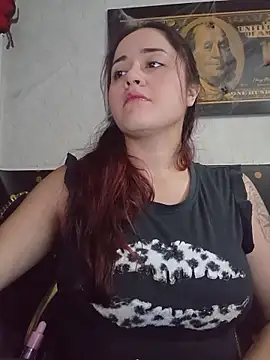 Snapshot of candy__fox_ chatting on October 2025 01:01:02 PM candy fox online show from October 2025 01:01:02 PM