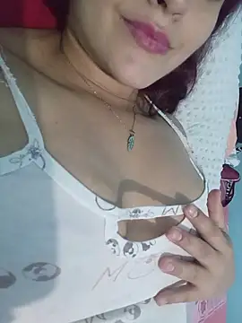 candy  fox  online show from January 2026 08:03:01 PM