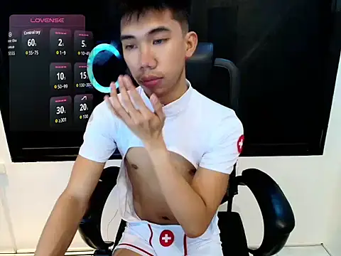 Ur pinoyhotbrix online show from November 2025 06:02:02 PM