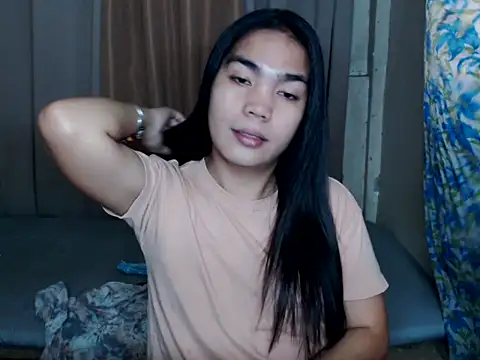 Simple Martina online show from December 2025 01:43:01 AM