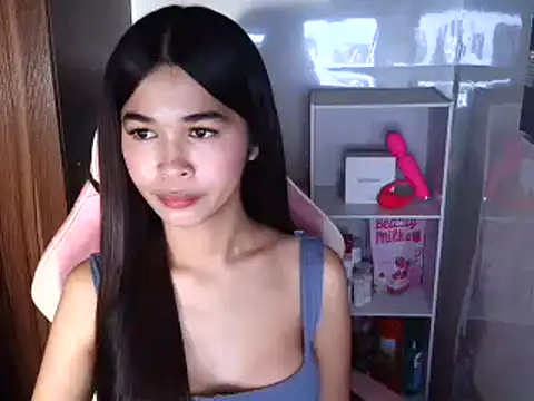 sweetleigh18 online show from October 2025 09:55:01 PM