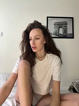 Snapshot of goodgirldevil chatting on February 2026 01:21:02 PM goodgirldevil online show from February 2026 01:21:02 PM