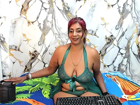 Snapshot of indianerotica69 chatting on September 2025 07:46:02 AM indianerotica69 online show from September 2025 07:46:02 AM