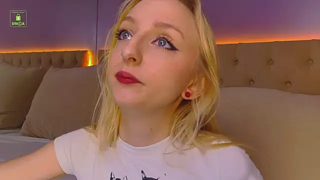 maya snow online show from November 2025 10:36:02 AM