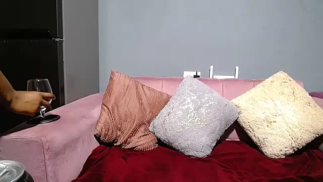 Goddessberry online show from April 2026 10:35:01 PM