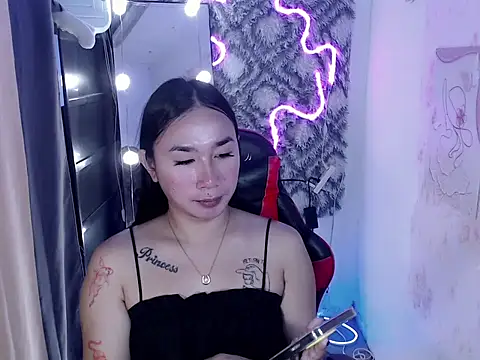 Snapshot of in_yourdreamstarxx chatting on January 2026 01:17:02 PM in yourdreamstarxx online show from January 2026 01:17:02 PM