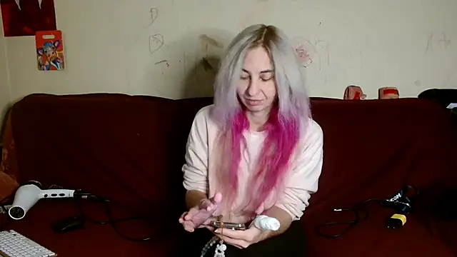 AsyaLulu online show from November 2025 11:00:01 AM