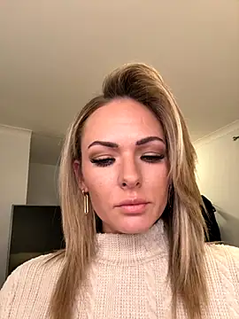 Snapshot of Kayla_Modelle96 chatting on October 2025 11:55:02 AM Kayla Modelle96 online show from October 2025 11:55:02 AM