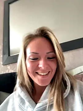 Snapshot of Kayla_Modelle96 chatting on October 2025 01:56:01 PM Kayla Modelle96 online show from October 2025 01:56:01 PM